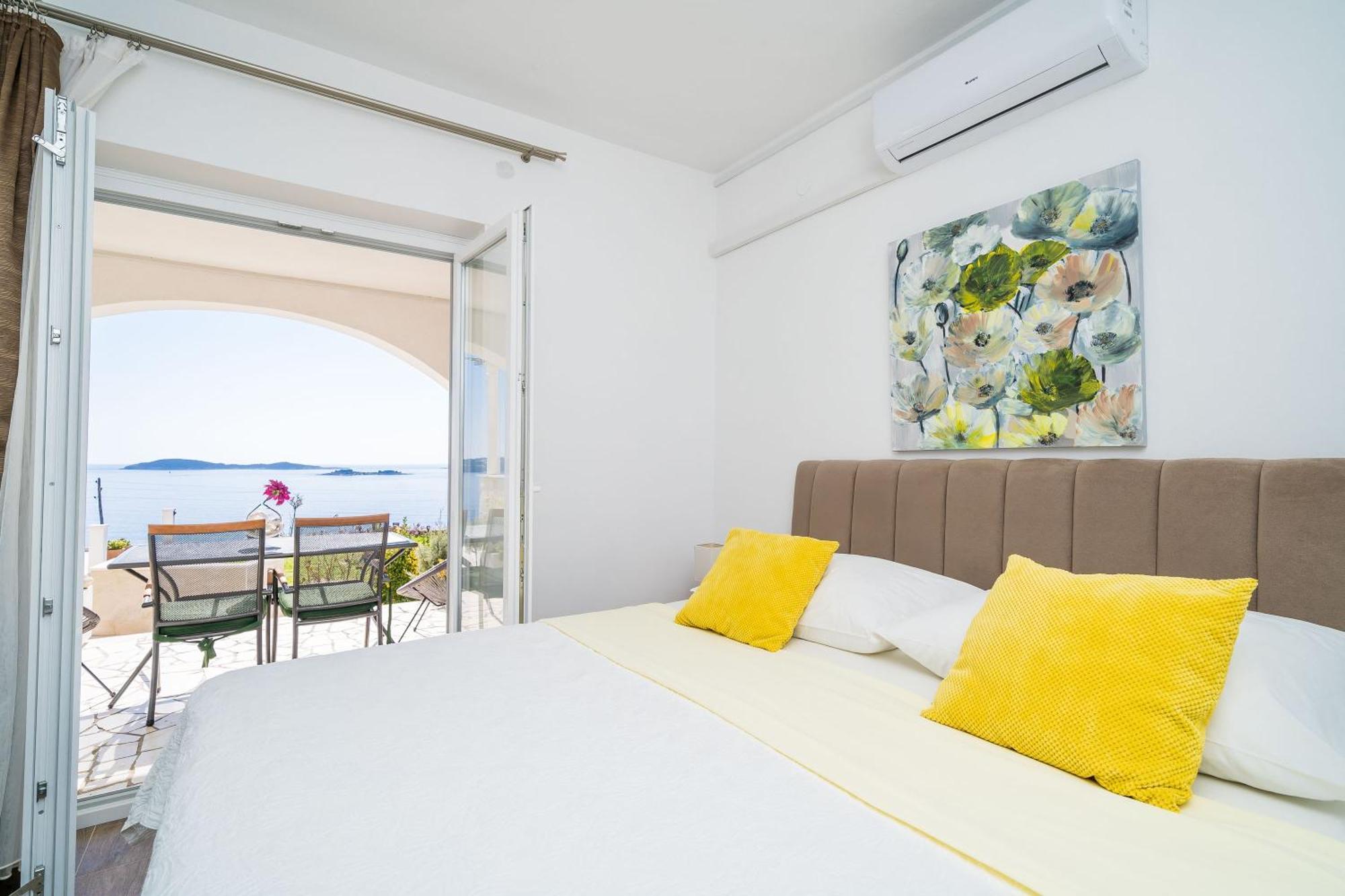 Apartments Sandito Mlini Pokoj fotografie