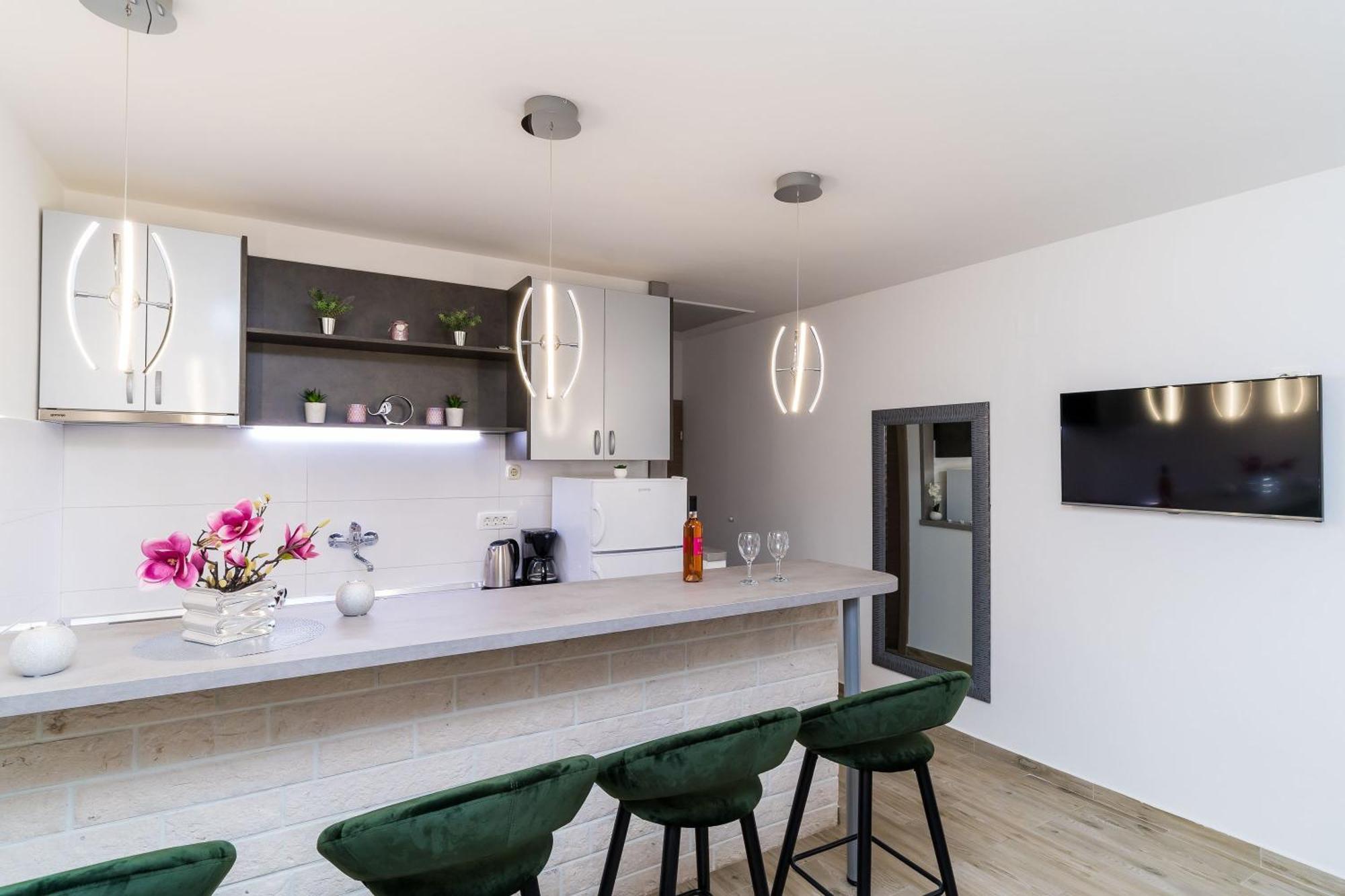 Apartments Sandito Mlini Pokoj fotografie